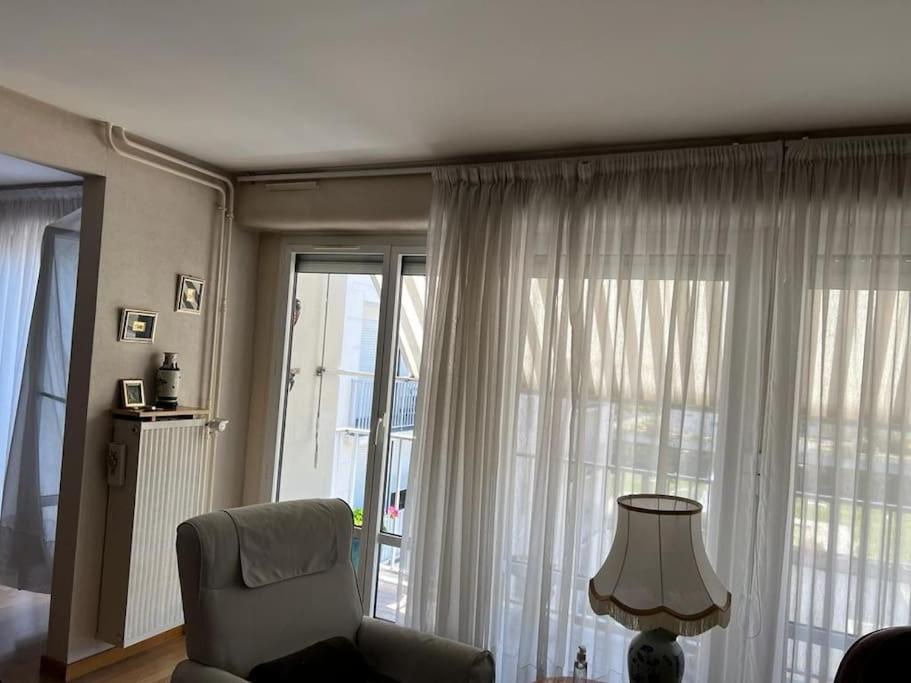 Tours, Repos Paisible En Bord De Cher 외부 사진